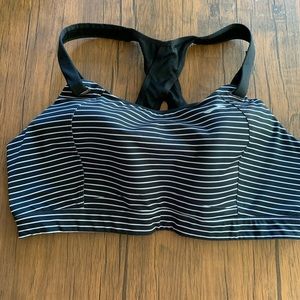 Brooks sports bra